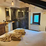 Fonte Bed and Breakfast Ferrere