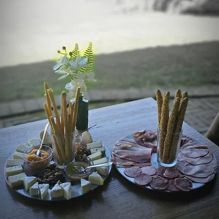 Fonte Bed & Breakfast Ferrere